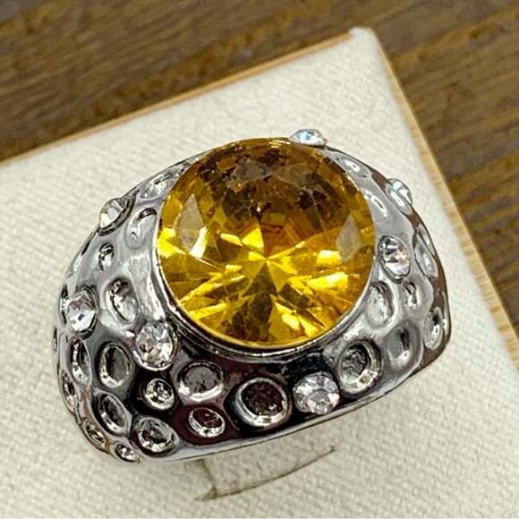 Citrine yellow glass chunky domed cocktail ring silver tone sz 7 - Picture 2 of 14